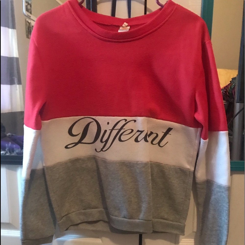 Sweatshirt